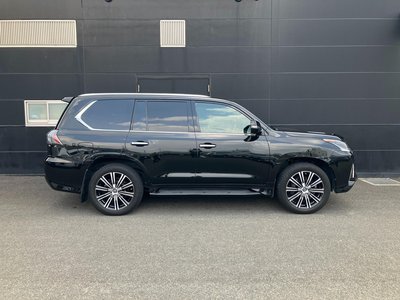 LEXUS LX - 3
