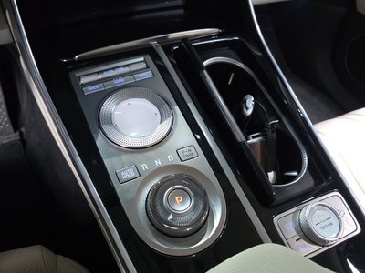 2021 Genesis GV80 — миниатюра 12