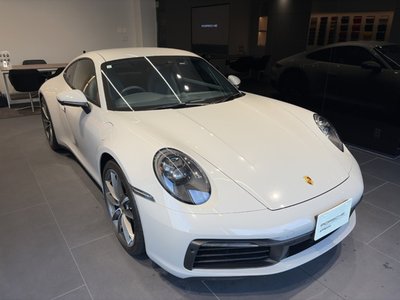 PORSCHE 911 - 4