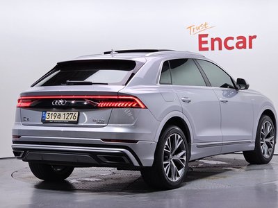 2021 AUDI Q8 照片 3