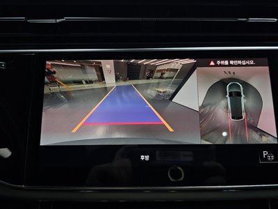 2021 AUDI Q8 缩略图 13