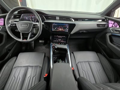 AUDI E-TRON - 5
