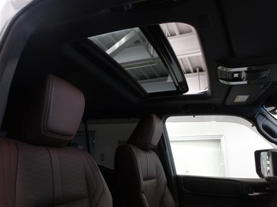 صورة مصغرة 13 لـ 2024 Toyota LAND CRUISER 250
