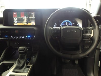 TOYOTA LAND CRUISER 250 - 4