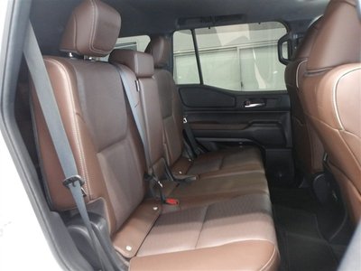 صورة مصغرة 14 لـ 2024 Toyota LAND CRUISER 250