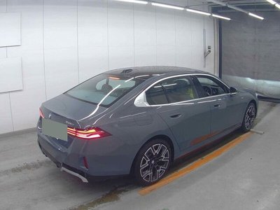 BMW 5 SERIES - 5