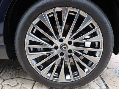 صورة مصغرة 44 لـ 2024 Lexus RX