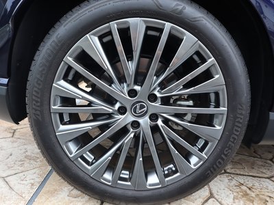 صورة مصغرة 47 لـ 2024 Lexus RX