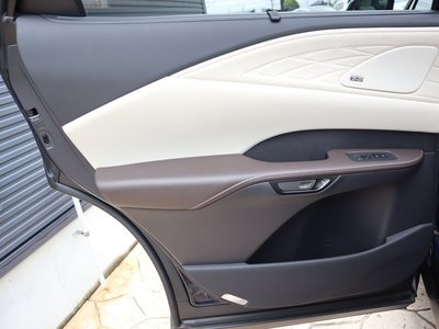 صورة مصغرة 63 لـ 2024 Lexus RX