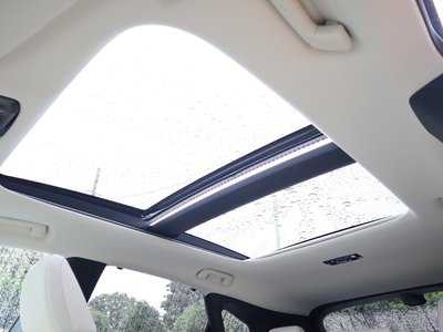 صورة 9 لـ 2024 Lexus RX