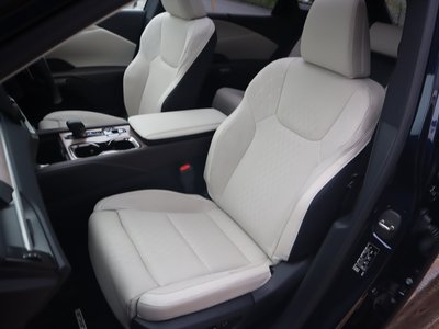 صورة مصغرة 52 لـ 2024 Lexus RX