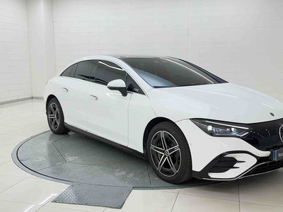 MERCEDES-BENZ EQE - 5