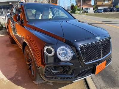 BENTLEY BENTAYGA - 2