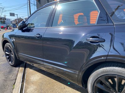 BENTLEY BENTAYGA - 5