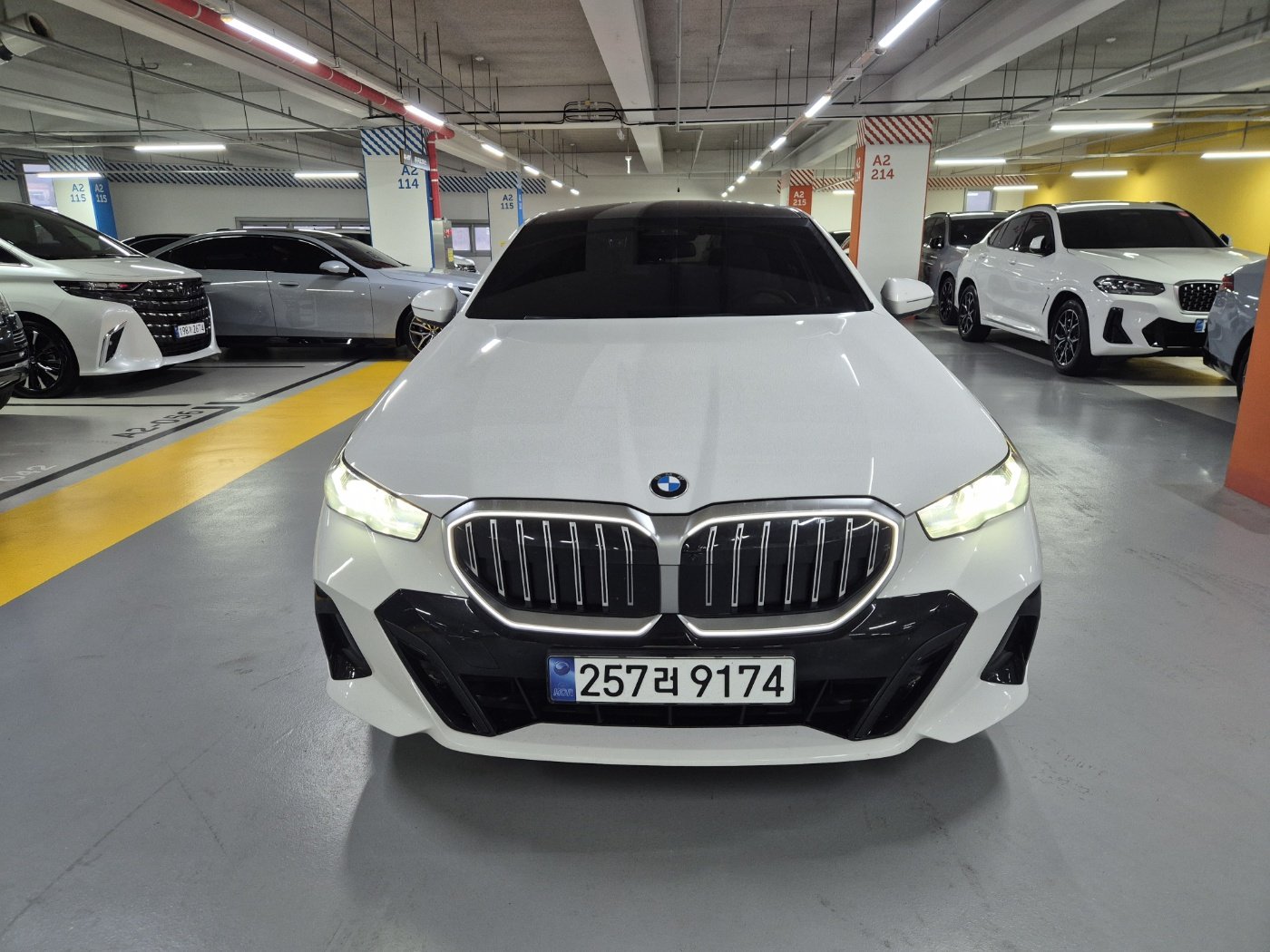 BMW 5 SERIES - View 1