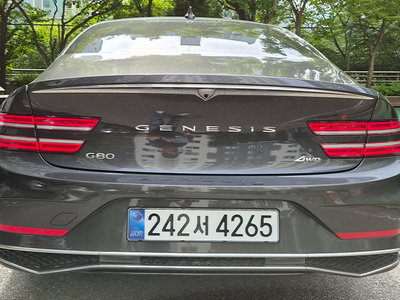 2025 Genesis G80 (RG3) — фото 8