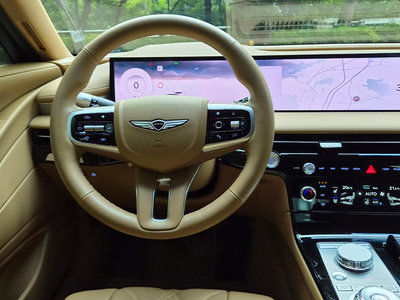 2025 Genesis G80 (RG3) — миниатюра 17
