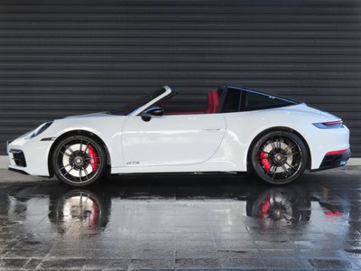 PORSCHE 911 - 4