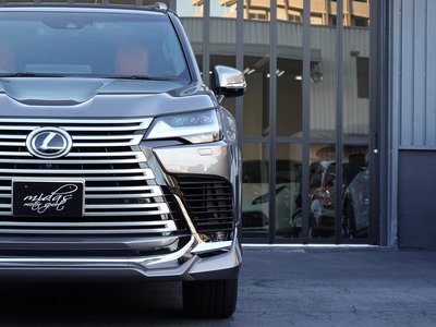 LEXUS LX - 10