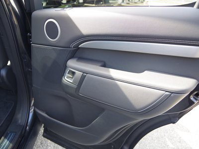 2025 LAND Rover DISCOVERY — миниатюра 22