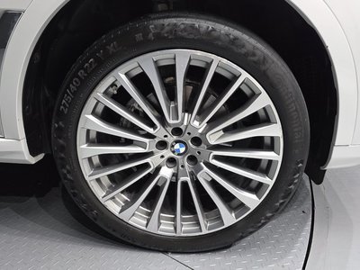 2021 BMW X7 照片 6