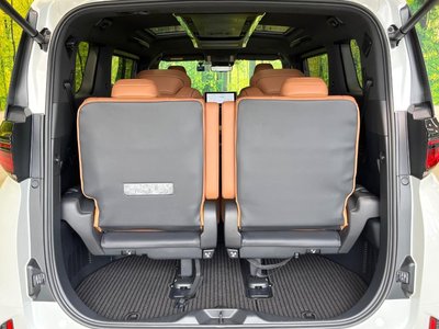 صورة مصغرة 52 لـ 2024 Toyota VELLFIRE