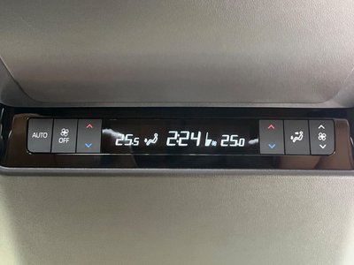 صورة مصغرة 58 لـ 2024 Toyota VELLFIRE
