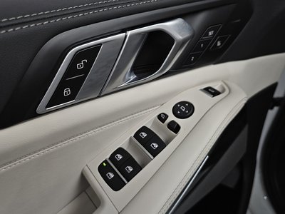 2025 BMW X5 thumbnail 22