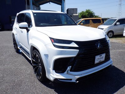 LEXUS LX - 2