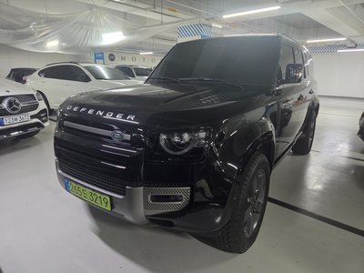 LAND ROVER DEFENDER - 1