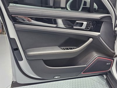 2020 Porsche PANAMERA 缩略图 14