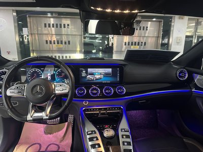 MERCEDES-BENZ AMG GT - 4