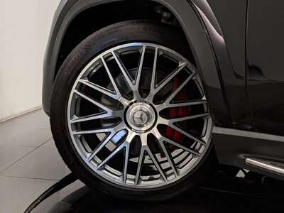 MERCEDES-BENZ GLS AMG - 10