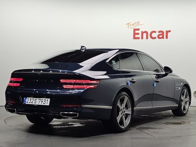 صورة 4 لـ 2023 Genesis G80 (RG3)