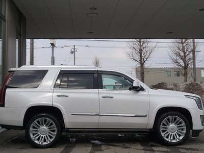 CADILLAC ESCALADE - 7