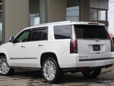 CADILLAC ESCALADE - 4