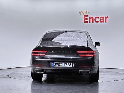 GENESIS G80 (RG3) - 4