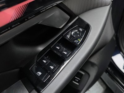 2025 BMW 5 SERIES thumbnail 16