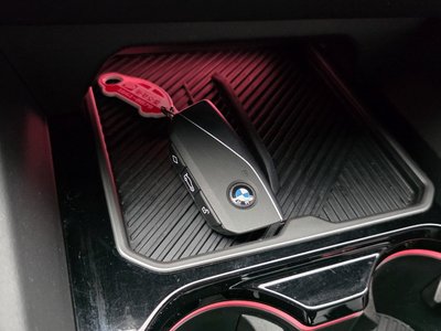 2025 BMW 5 SERIES thumbnail 14