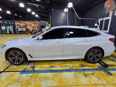 BMW 6 SERIES GT - 4