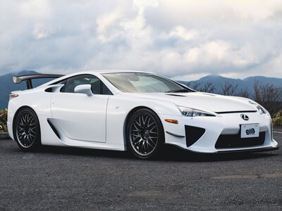 LEXUS LFA