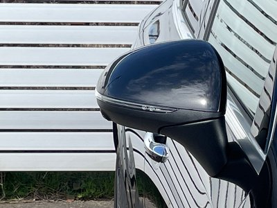 MERCEDES-BENZ GLC - 10