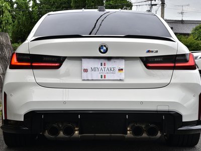 BMW M3 SEDAN - 10