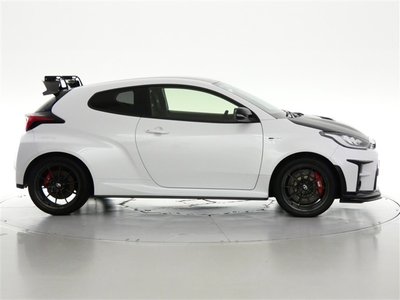 TOYOTA GR YARIS - 6