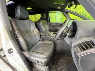 2023 Toyota ALPHARD photo 9
