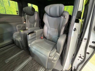 صورة مصغرة 50 لـ 2023 Toyota ALPHARD