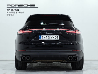 PORSCHE CAYENNE - 3