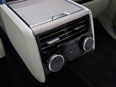 2024 LAND Rover RANGE ROVER — миниатюра 18