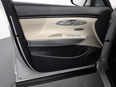 صورة مصغرة 14 لـ 2021 Genesis GV70