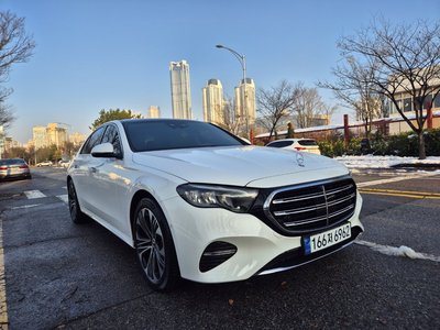 MERCEDES-BENZ E-CLASS - 5